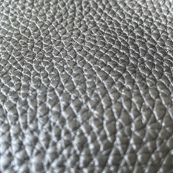 Longchamp Leather Tote bag purse excellent condition - Picture 4 of 6